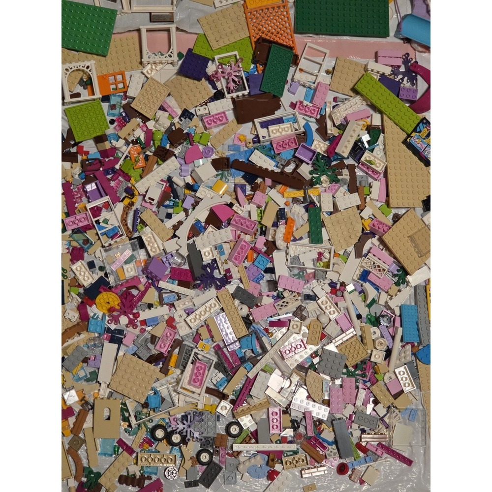 LEGO FRIENDS Set Parts Lot Special Bricks Accessories Bulk Lot ~ 10 lbs - Picture 3 of 10